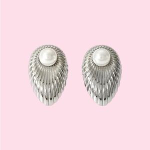 Elegant Silver and Pearl Shell Earrings